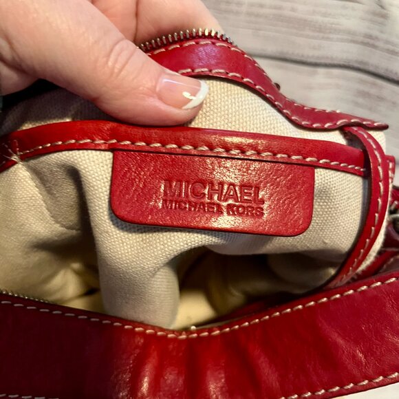 Michael Kors red shoulder bag - Picture 7 of 8